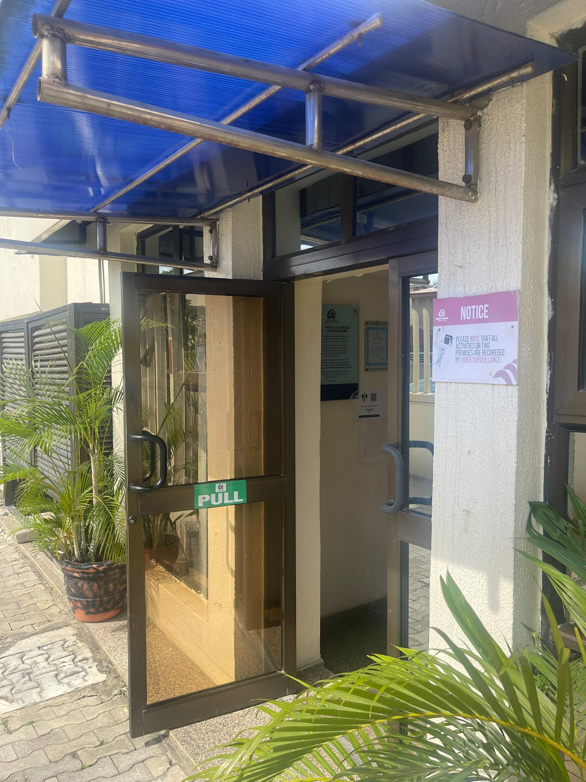 Capital Express walk-in office